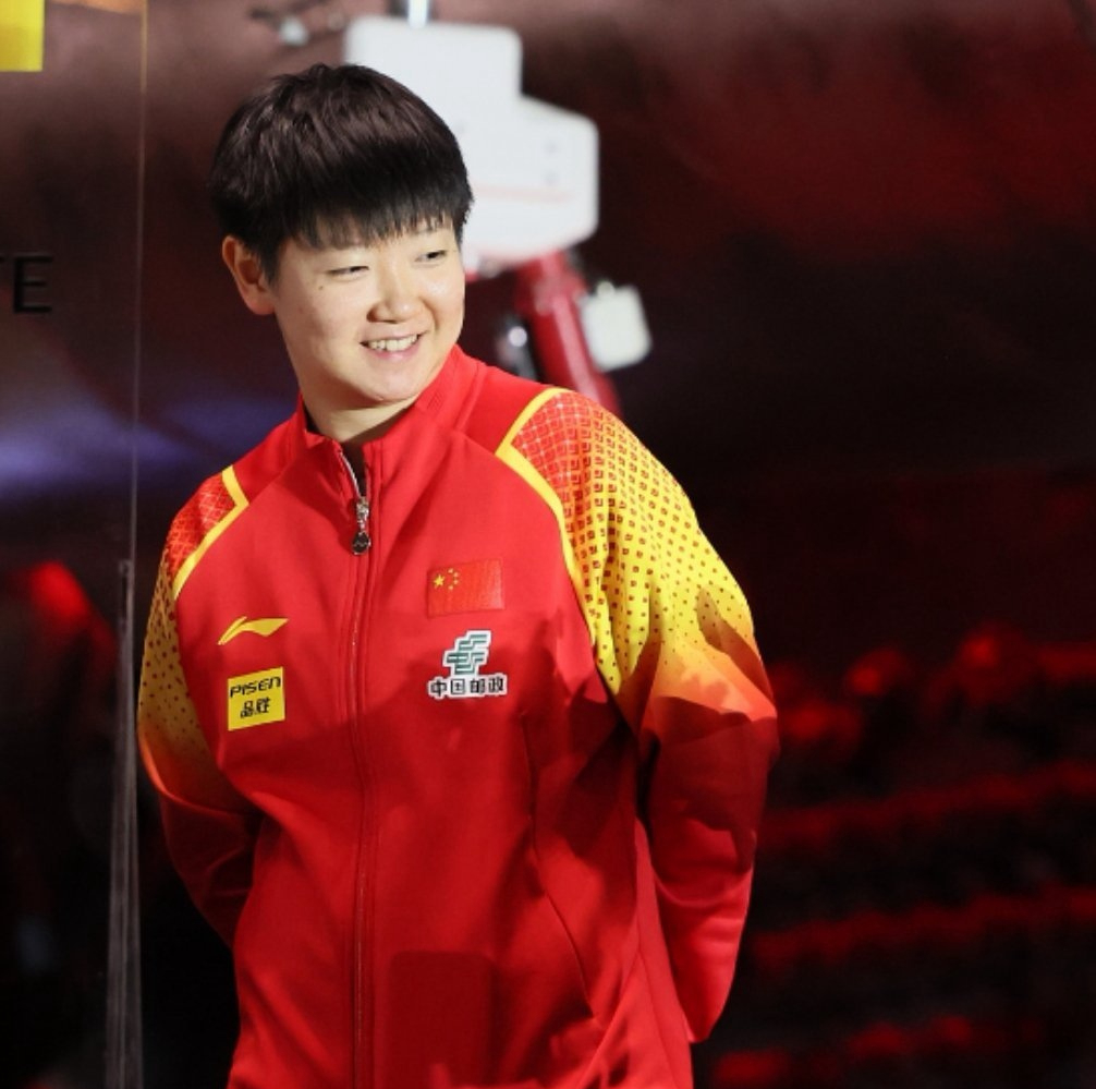 j9九游会 - 莎拉波娃回归赛场，比分优势明显首场状态亮眼，快船观众沸腾！